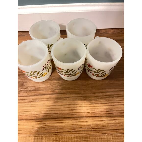 Vintage Anchor Hocking Fire-King Milk Glass Mug Set with Floral Pattern - Picture 2 of 6